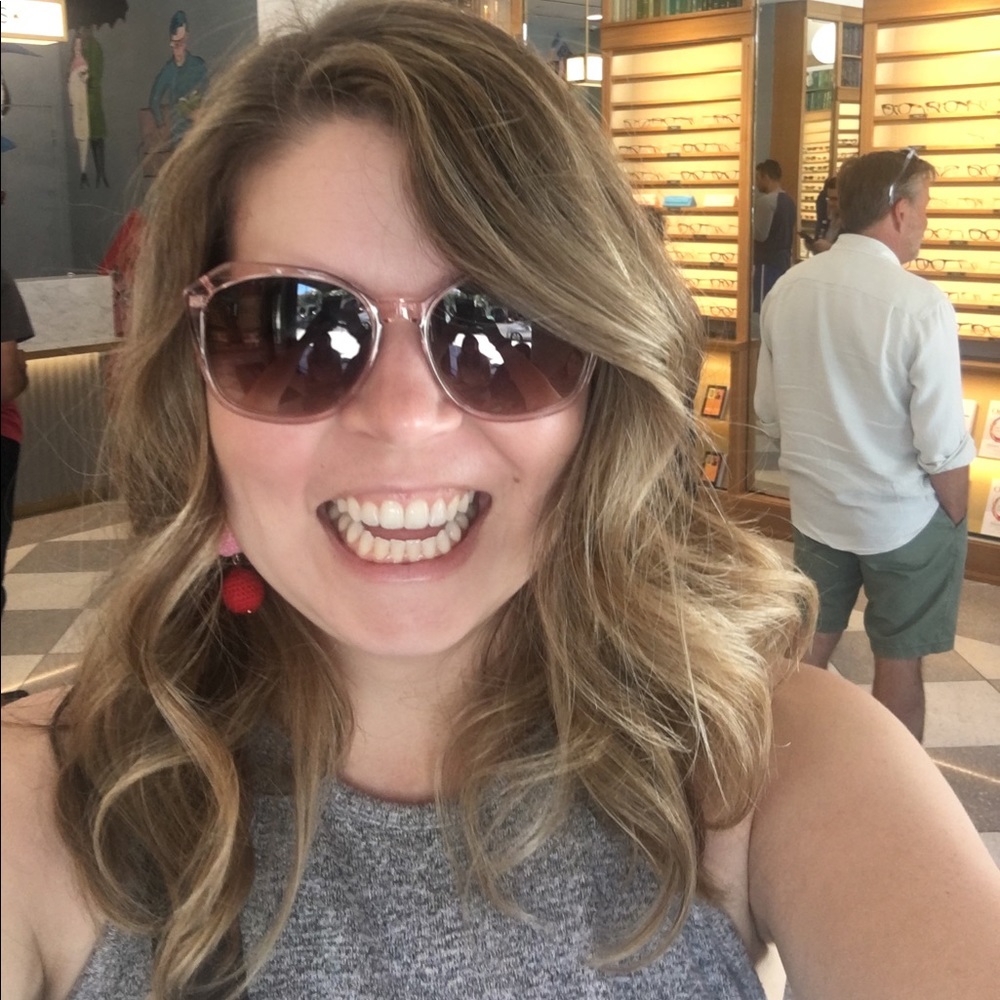 Meet your Posher, Bethany